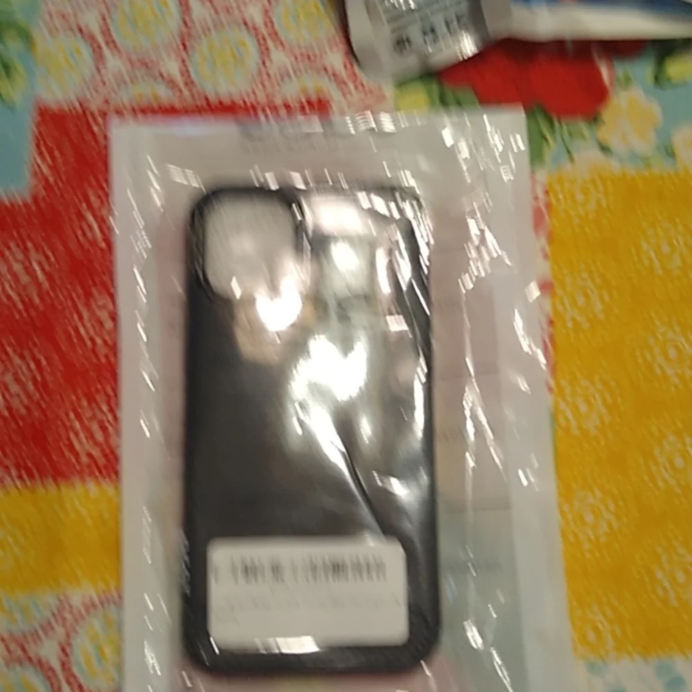 Phone cases bundle - Picture 8 of 16